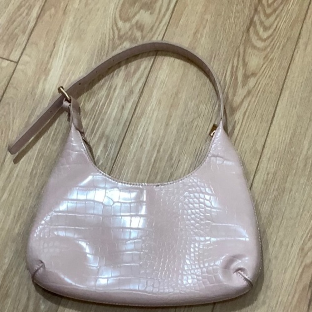 Aqua purse